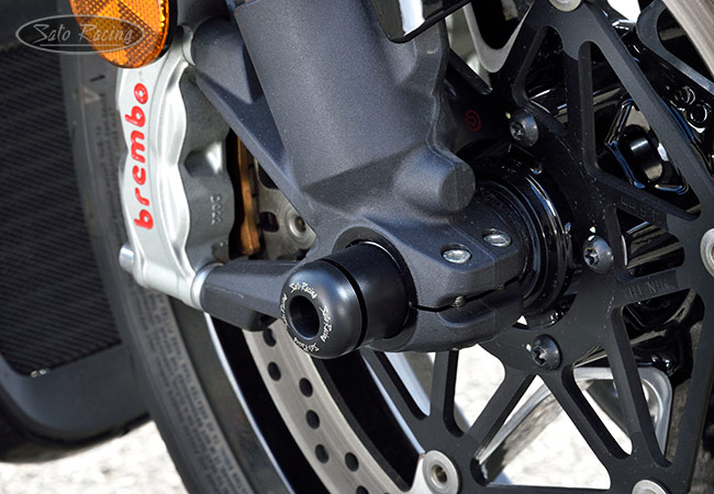 SATO RACING Front Axle Sliders on a Diavel V4