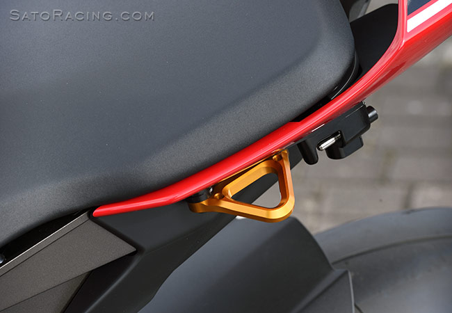 SATO RACING Racing Hooks and Helmet Lock for Yamaha R1 ('15- )