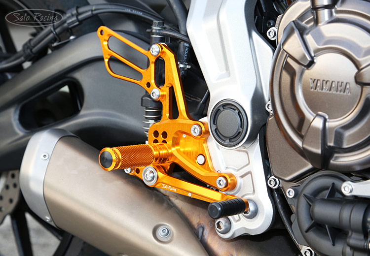 SATO RACING Rear Sets in Gold R-side for Yamaha FZ-07 MT-07