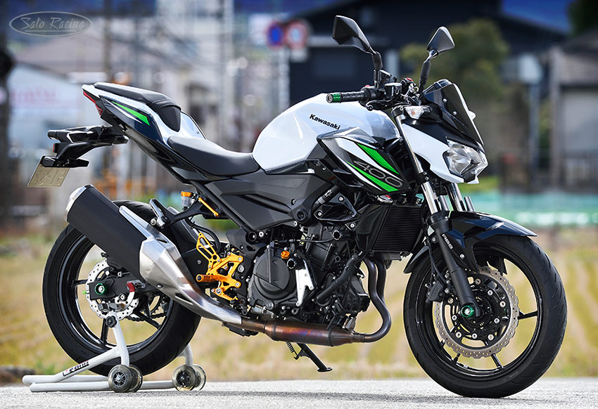 Kawasaki Z400 with SATO RACING Rear Sets, Frame Sliders, Engine Sliders, Bar Ends and other parts.