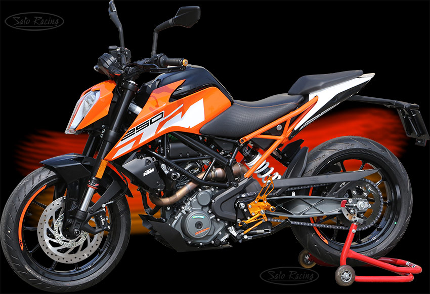 2018 KTM 250 Duke with SATO RACING Rear Sets, Frame Sliders, Axle Sliders, Spools and other parts