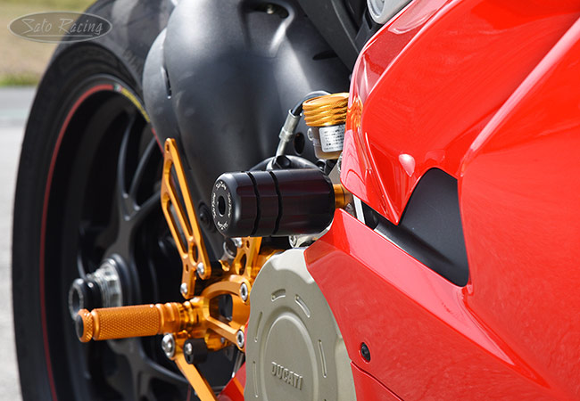 SATO RACING Engine Sliders for Ducati Panigale V4 [R]-side