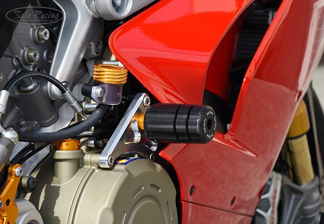 SATO RACING Engine Sliders for Ducati Panigale V4 [R]-side