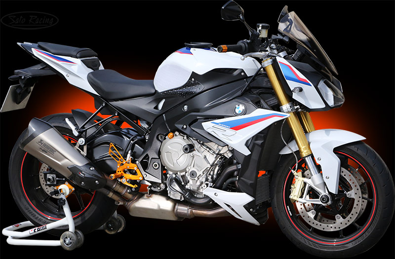 2018 S1000R with SATO RACING Rear Sets, Engine Sliders, Front Axle Sliders and other parts