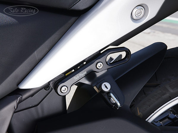 SATO RACING Street Hook on a Honda CBR250R [L]-side