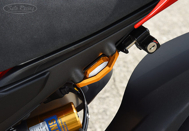 Ducati Panigale V4 '18 with SATO RACING Racing Hooks and Helmet Lock
