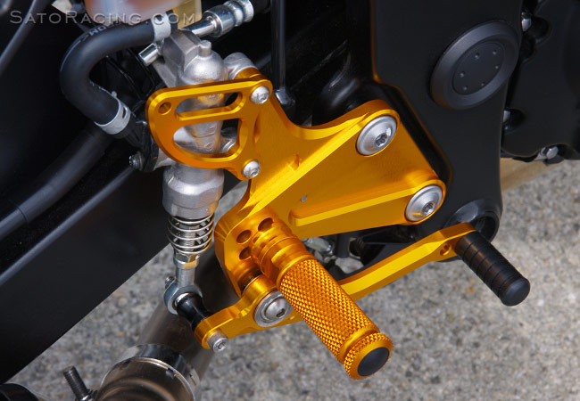 Set de supports latéraux SLX pour Suzuki GSX-S 750