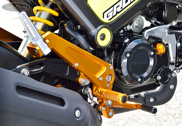 SATO RACING Honda Grom '22 Rear Sets + Tandem Brackets - [R]-side