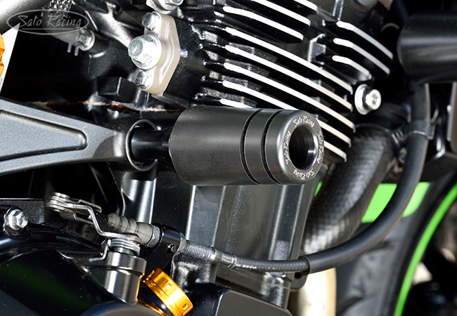 SATO RACING Z900RS '18- Center-mount Frame Slider [R]-side