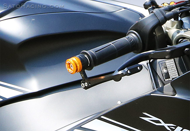 SATO RACING Lever Guard LG30-M8 on a 2016 ZX-10R