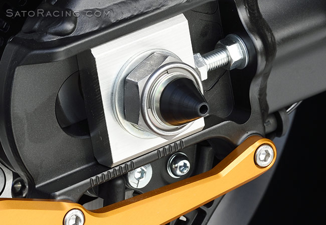 SATO RACING | Race Concept Rear Axle Sliders - Yamaha YZF-R1 '15