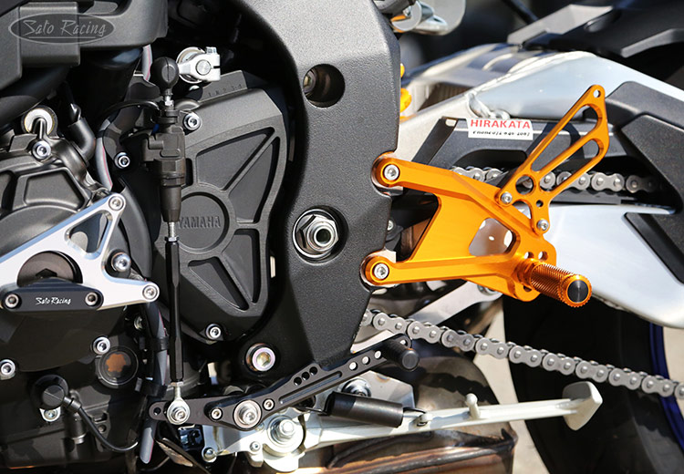 SATO RACING Yamaha FZ-10 / MT-10 '17- Rear Sets [L]-side in Gold