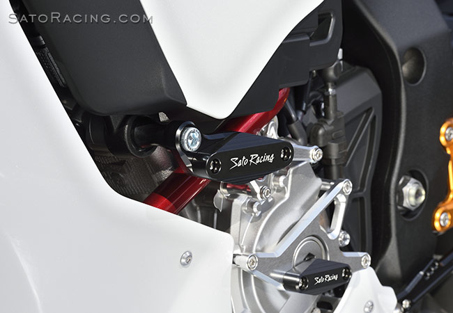 SATO RACING Flush mount Frame Sliders [L]-side for Yamaha R1 '15-'19, shown installed with our Engine Sliders