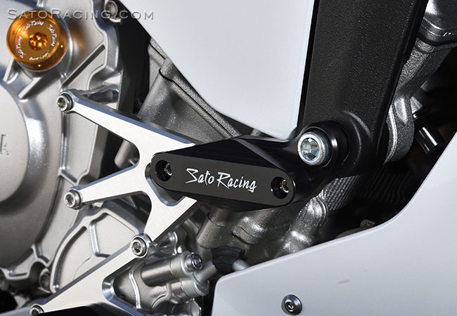 SATO RACING Flush mount Frame Sliders [R]-side for Yamaha R1 '15-'19
