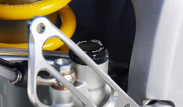 SATO RACING Rear Brake Fluid Cap FC-B3-B on an Aprilia Tuono V4R