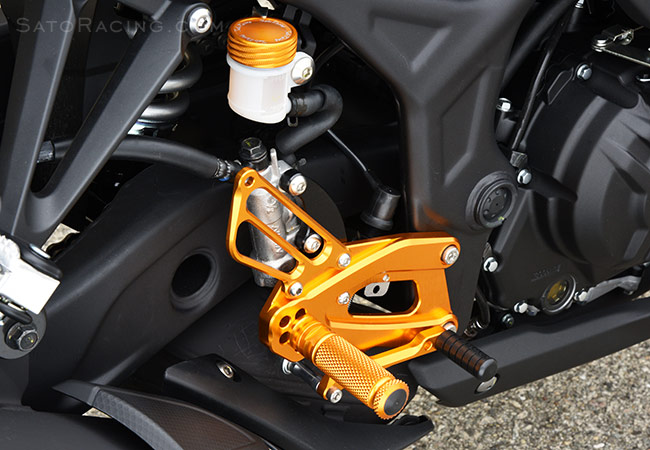 SATO RACING Yamaha YZF-R3 Rear Sets [R]-side in Gold