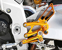 REAR SETS [GOLD] -No EX Hanger- Aprilia RSV4/ Tuono V4 '19