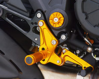REAR SETS [GOLD] - Ducati Diavel '11-'16