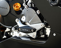 ENGINE SLIDER [R]-side - Honda CBR1000RR-R '20-