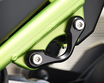 [L] RACING HOOK [BLACK] - Kawasaki Z900/RS ('17- )