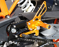 REVERSE SHIFT REAR SETS [GOLD] - KTM RC125 / RC390 ('15-)