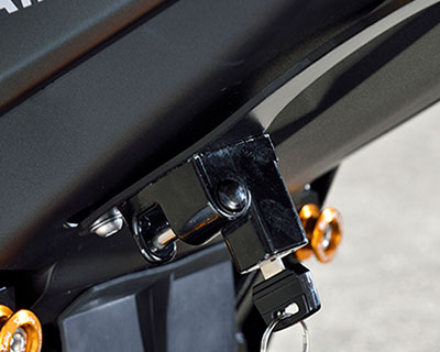 HELMET LOCK - Suzuki Katana ('19-'21)