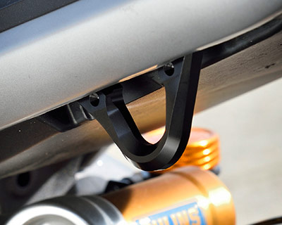 RACING HOOK [BLACK] - Triumph Daytona 765 '20