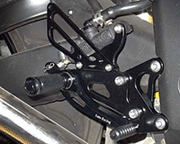 REAR SETS [BLACK] - Yamaha YZF-R1 ('02-'03)